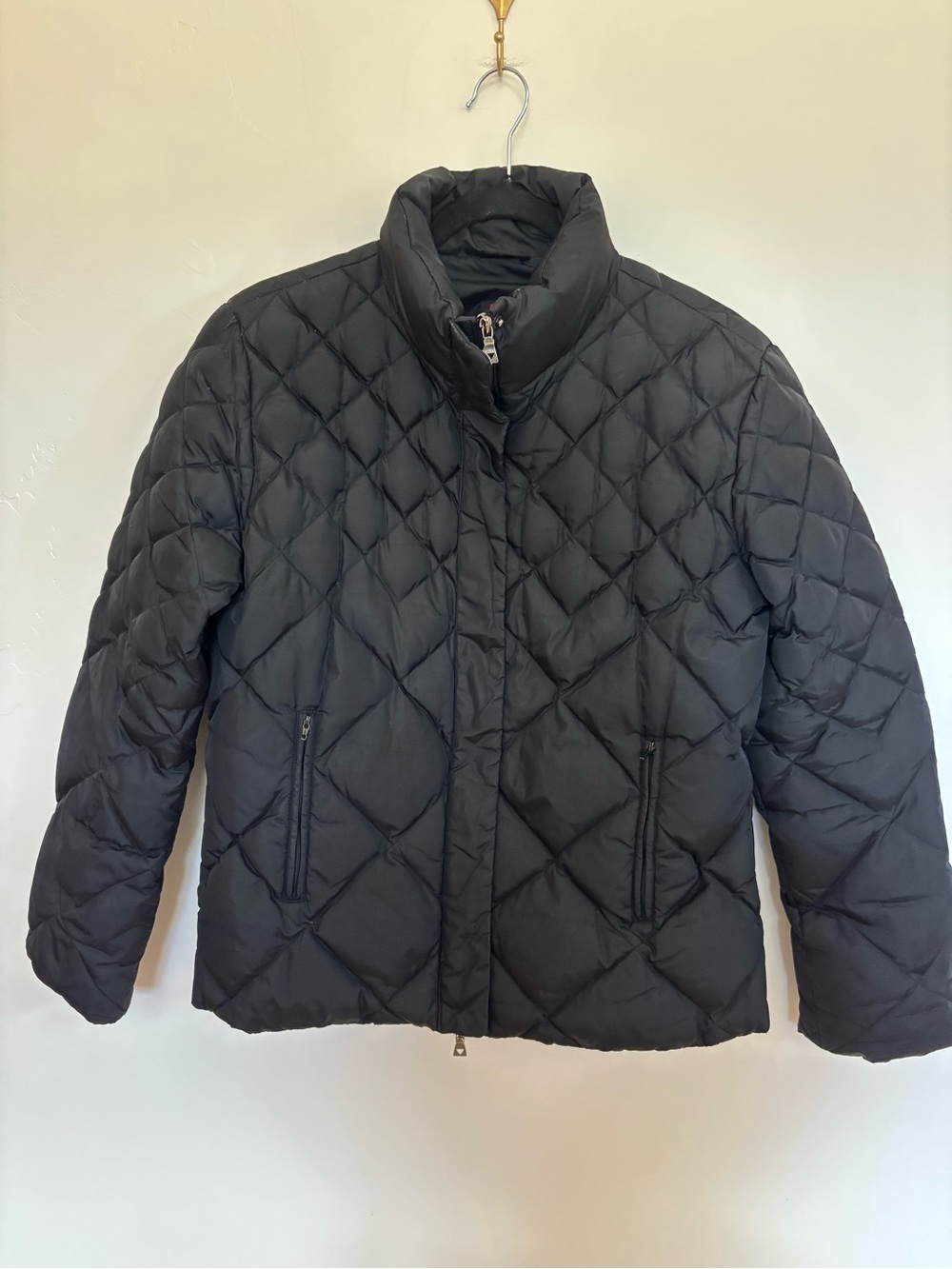 GUESS Women’s Medium Black Down Puffer Jacket Diamond Quilted Zip Coat